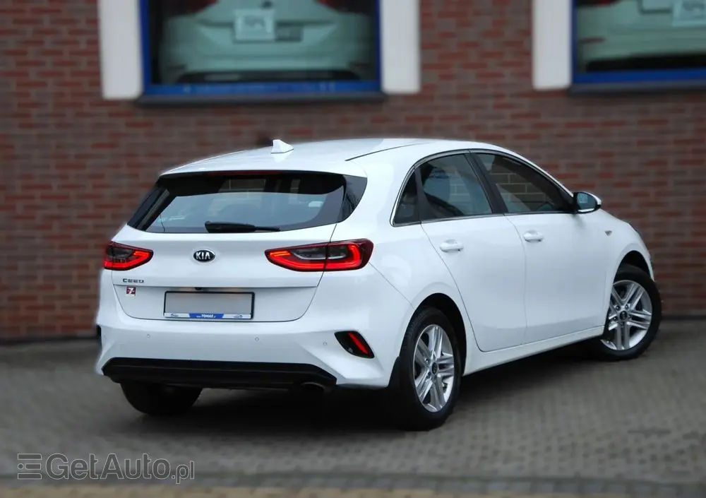 KIA Ceed 1.4 M