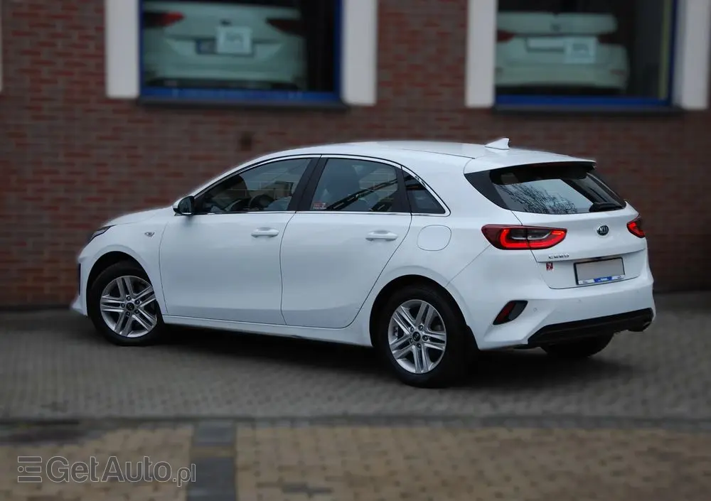 KIA Ceed 1.4 M