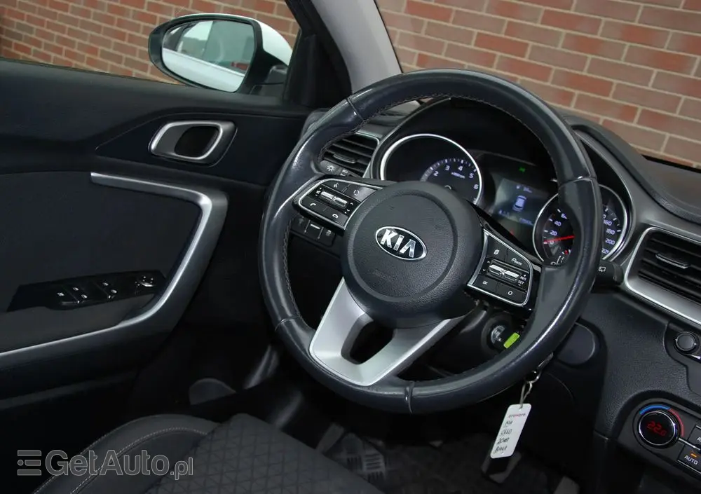 KIA Ceed 1.4 M
