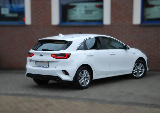 KIA Ceed 1.4 M