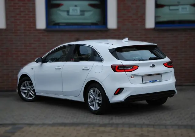 KIA Ceed 1.4 M