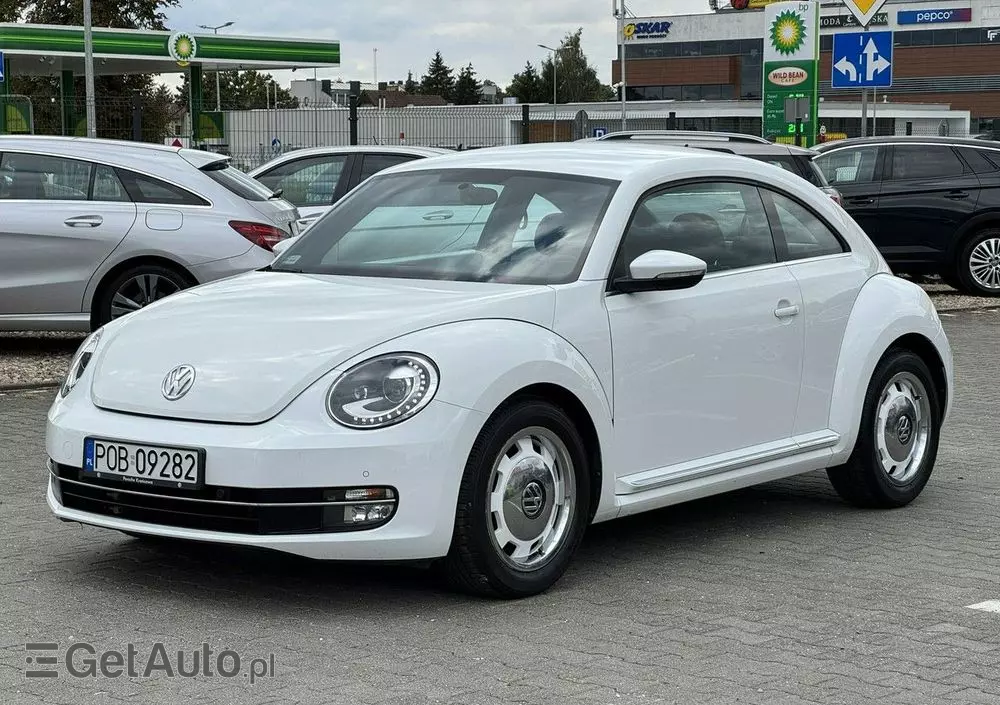 VOLKSWAGEN Beetle 