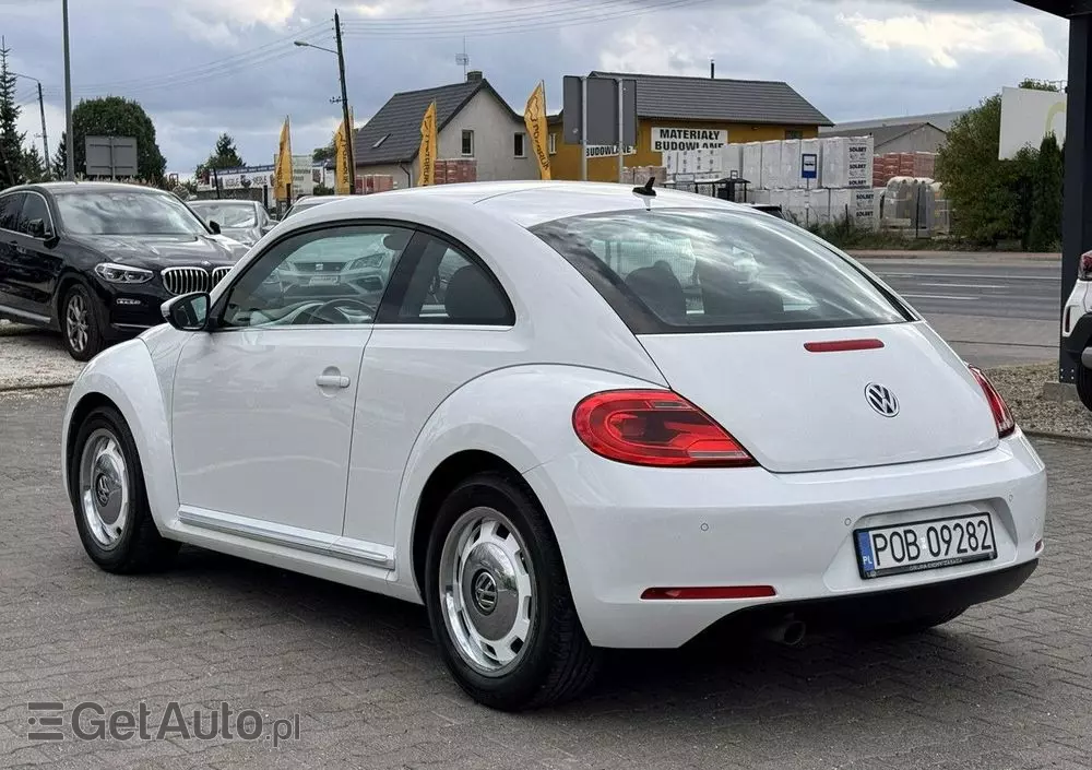 VOLKSWAGEN Beetle 
