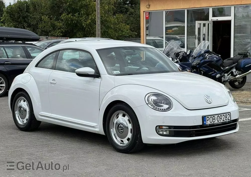 VOLKSWAGEN Beetle 