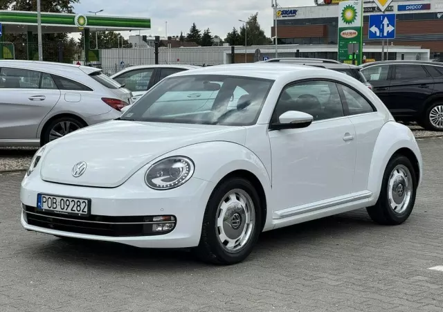 VOLKSWAGEN Beetle 