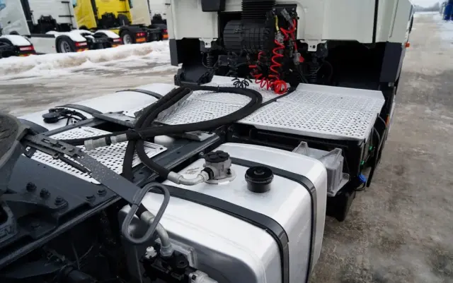 DAF CF 85.410 / HYDRAULIKA / NISKA KABINA 