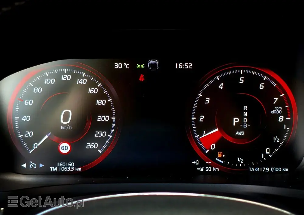 VOLVO V60 T8 AWD Twin Engine Geartronic Inscription