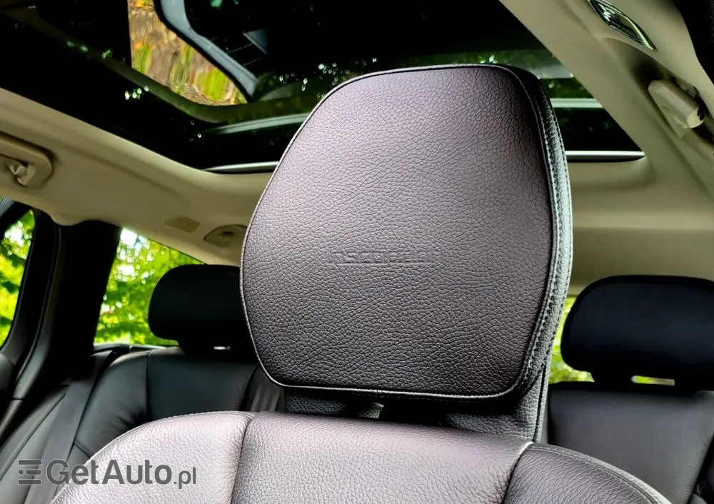 VOLVO V60 T8 AWD Twin Engine Geartronic Inscription