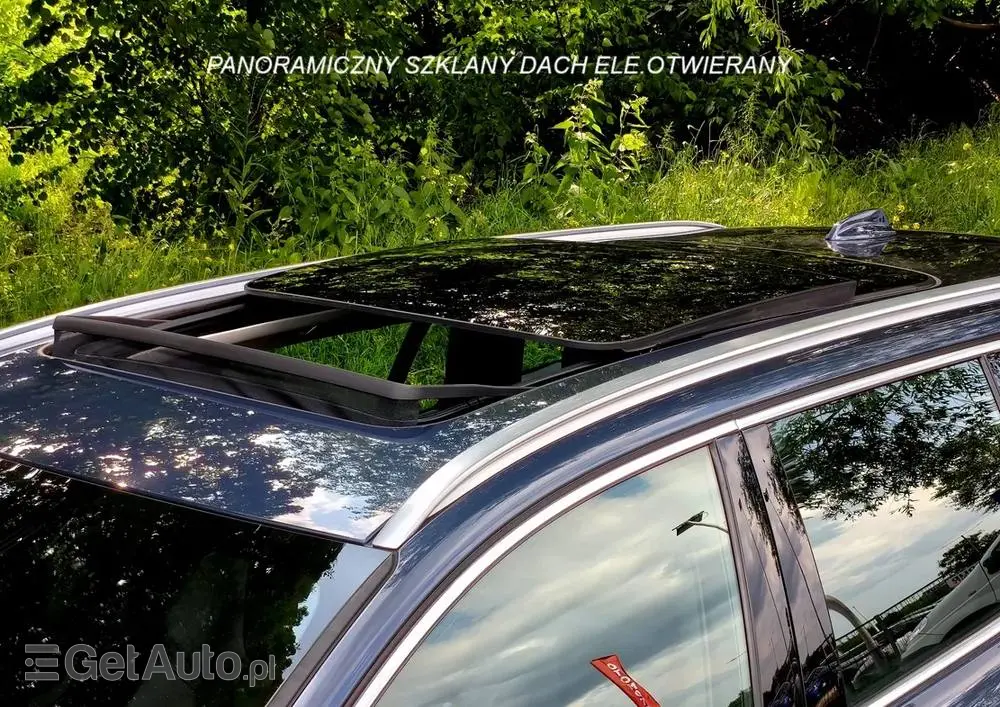 VOLVO V60 T8 AWD Twin Engine Geartronic Inscription