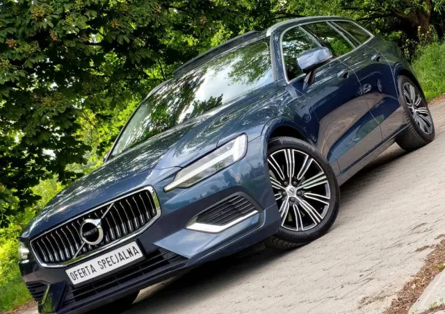 VOLVO V60 T8 AWD Twin Engine Geartronic Inscription