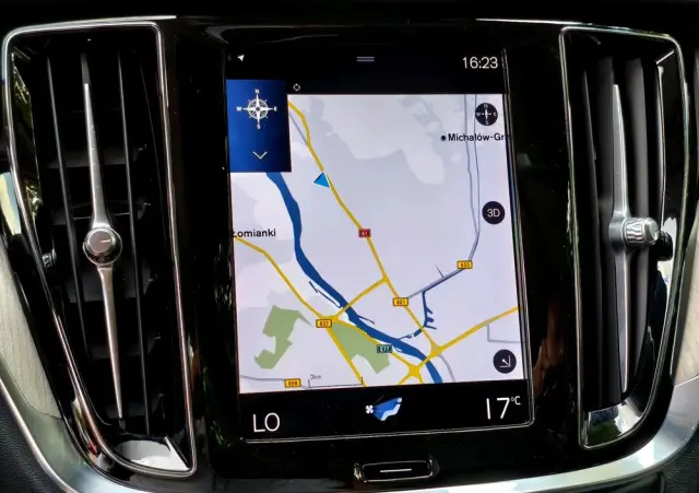 VOLVO V60 T8 AWD Twin Engine Geartronic Inscription