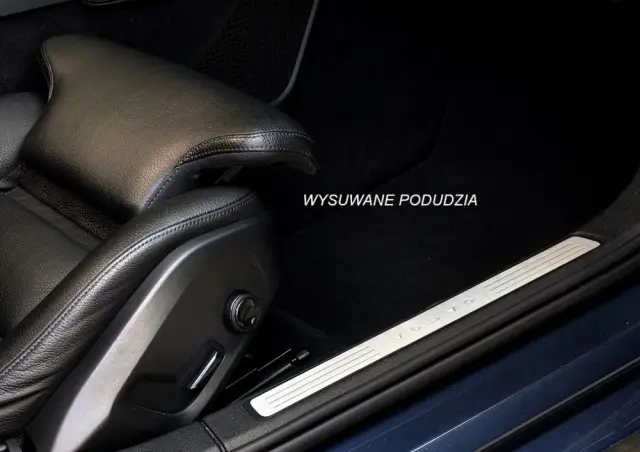 VOLVO V60 T8 AWD Twin Engine Geartronic Inscription