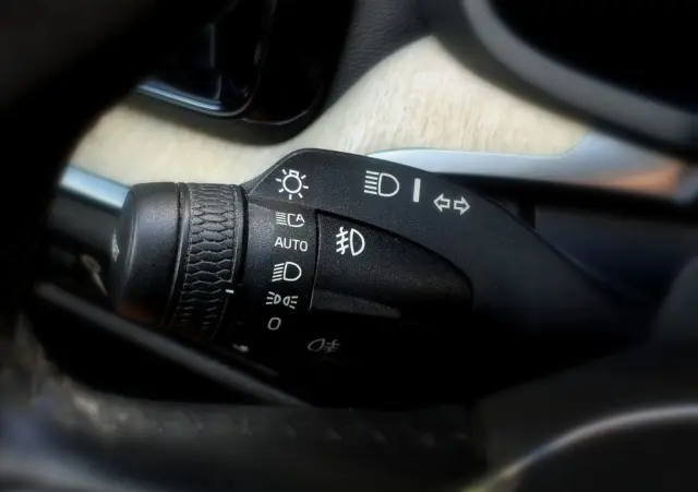 VOLVO V60 T8 AWD Twin Engine Geartronic Inscription