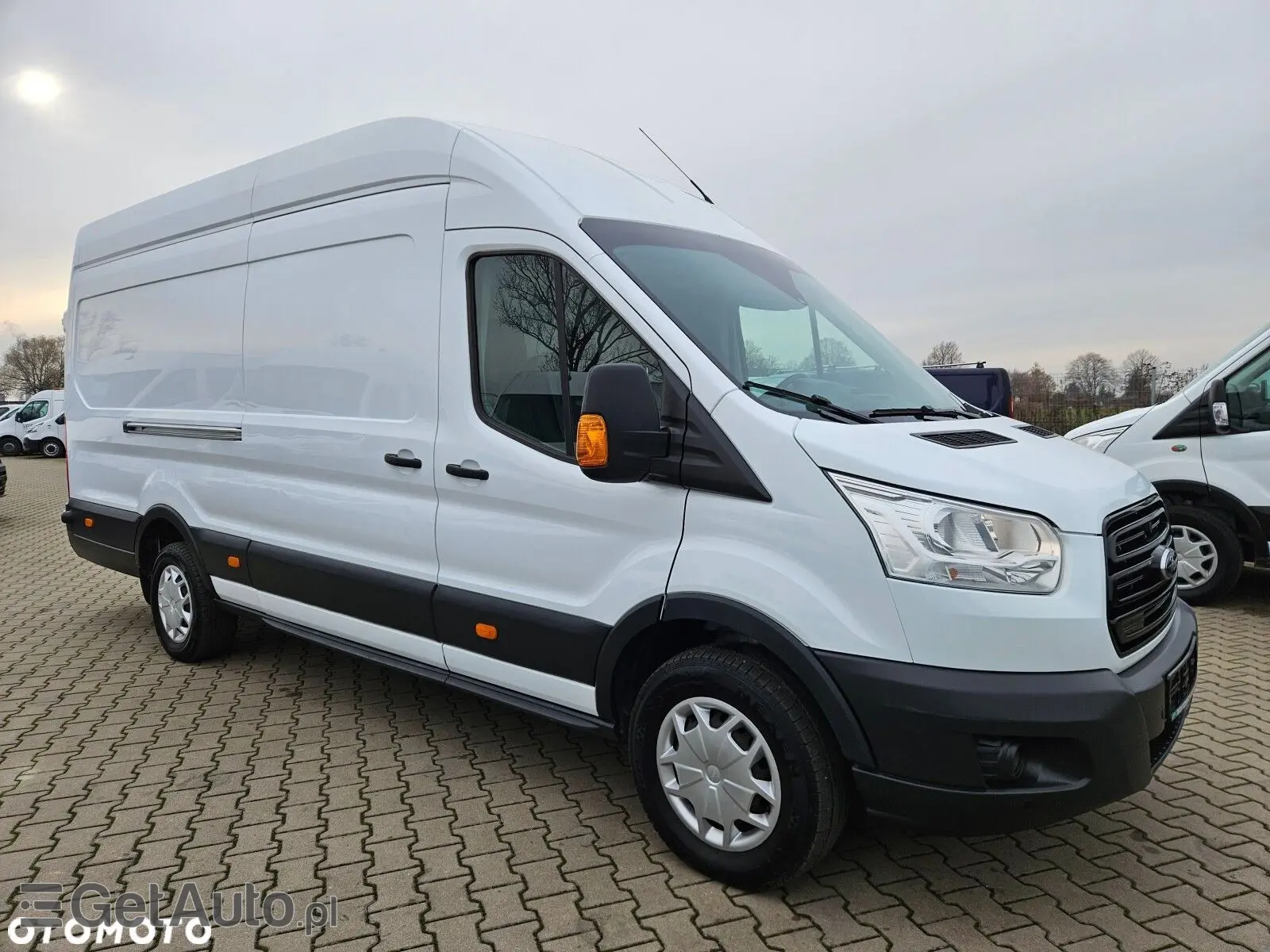 FORD Transit L4H3 Trend