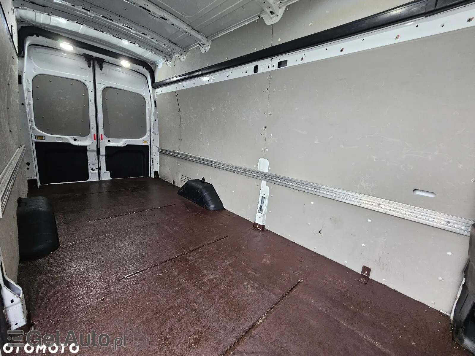 FORD Transit L4H3 Trend