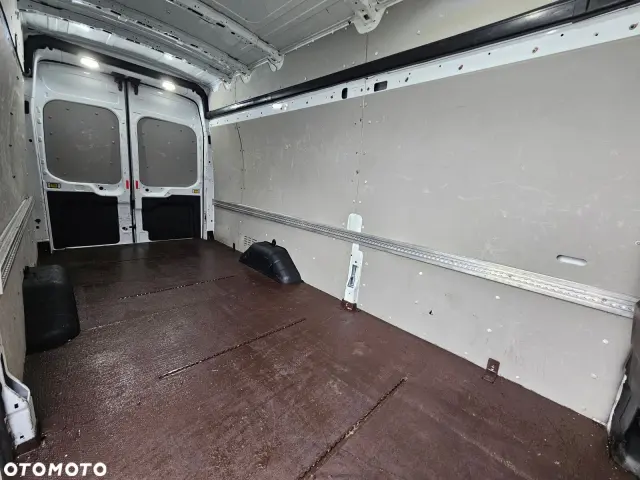 FORD Transit L4H3 Trend