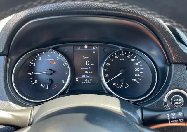 NISSAN Qashqai 