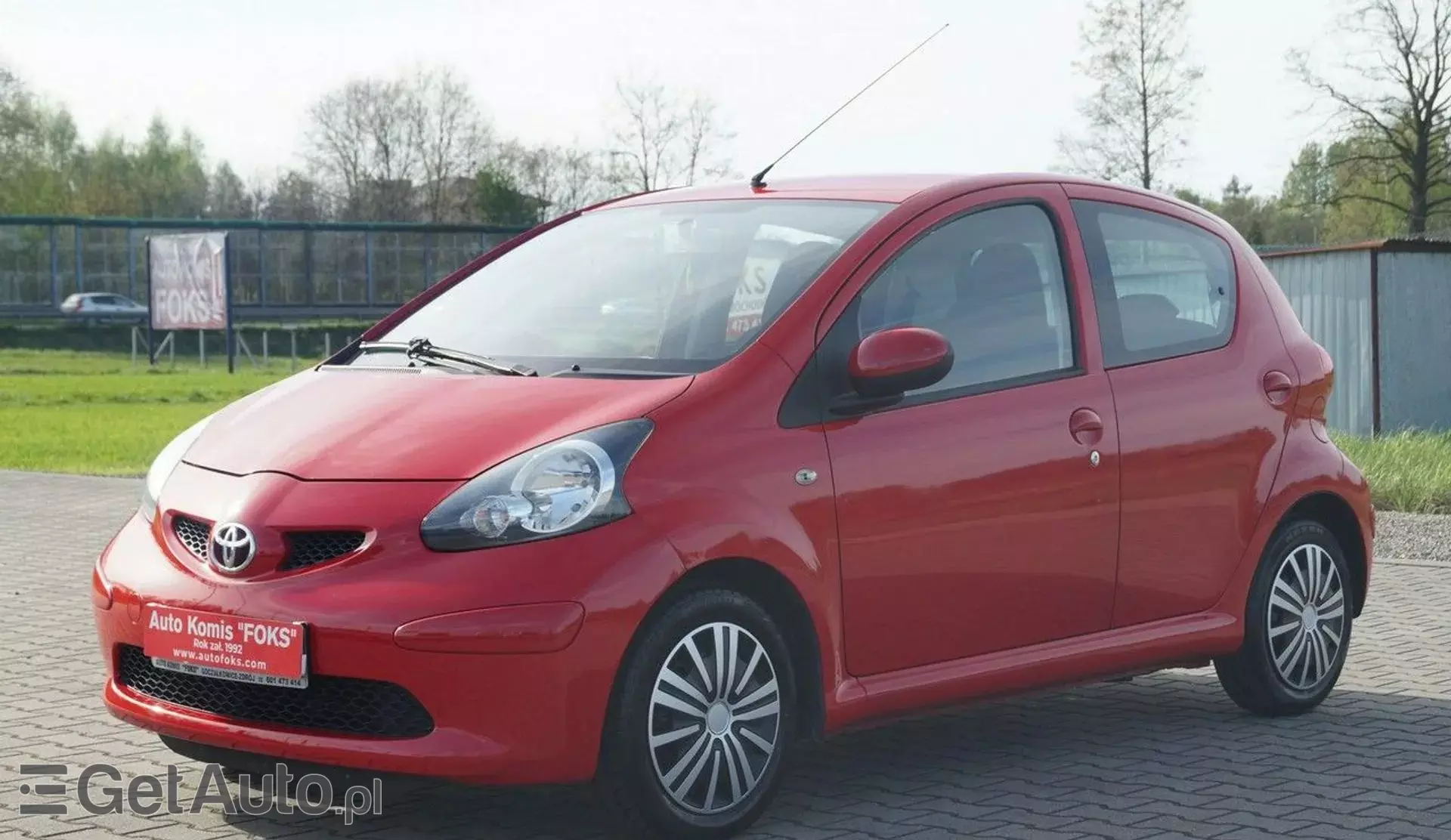 TOYOTA Aygo 1.0i 12V (67 KM)