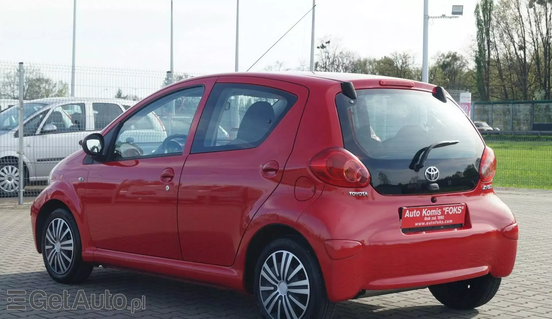 TOYOTA Aygo 1.0i 12V (67 KM)