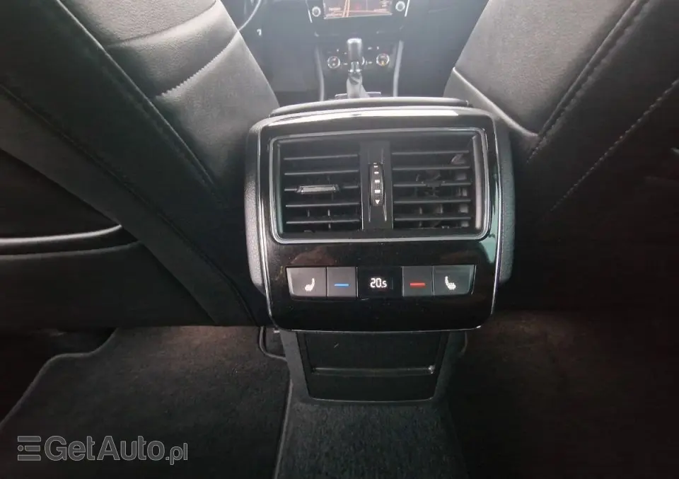 SKODA Superb 1.6 TDI Ambition DSG