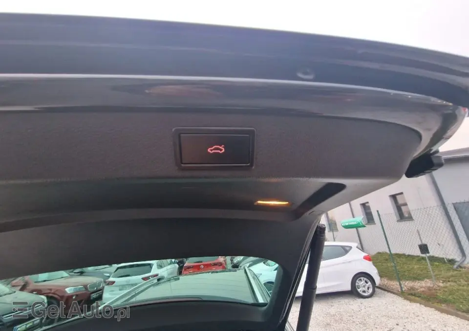 SKODA Superb 1.6 TDI Ambition DSG