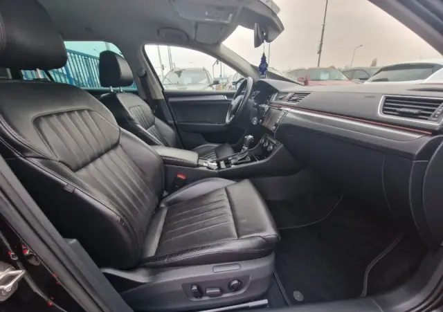SKODA Superb 1.6 TDI Ambition DSG