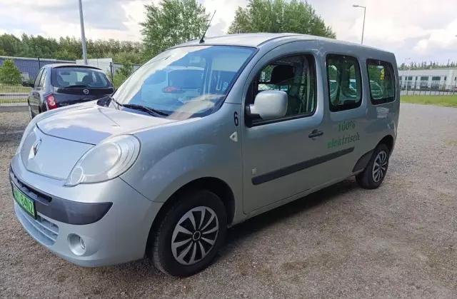 RENAULT Kangoo 