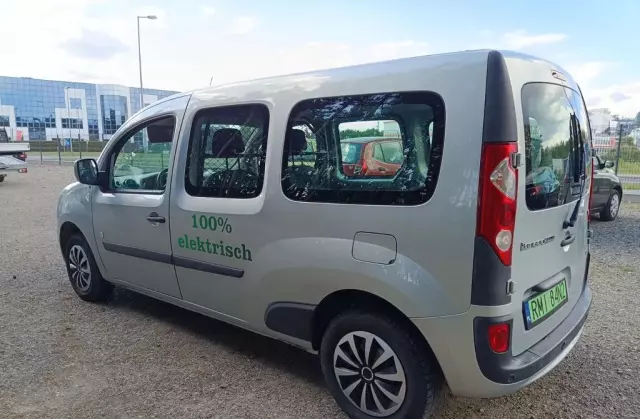 RENAULT Kangoo 