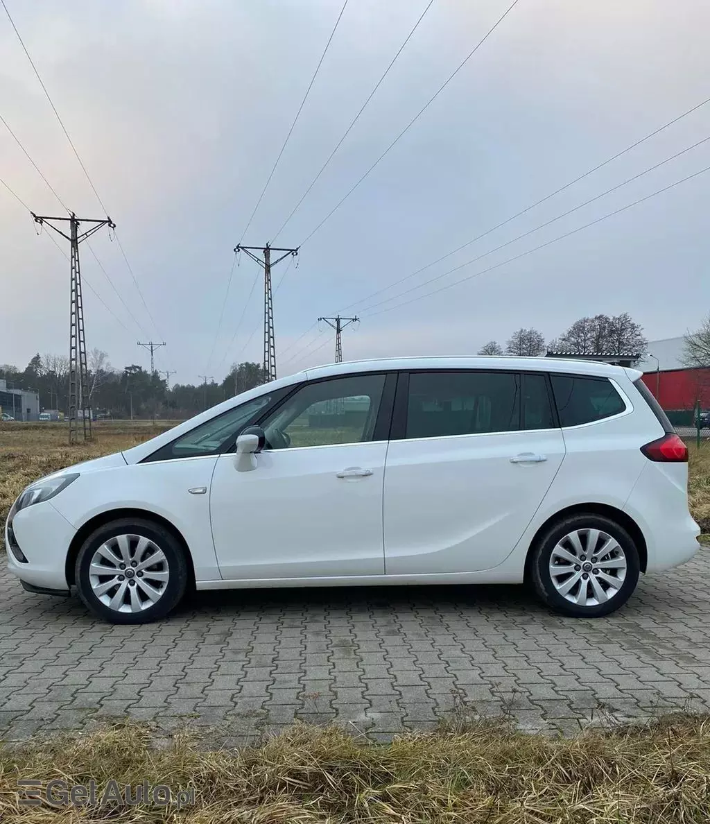 OPEL Zafira 