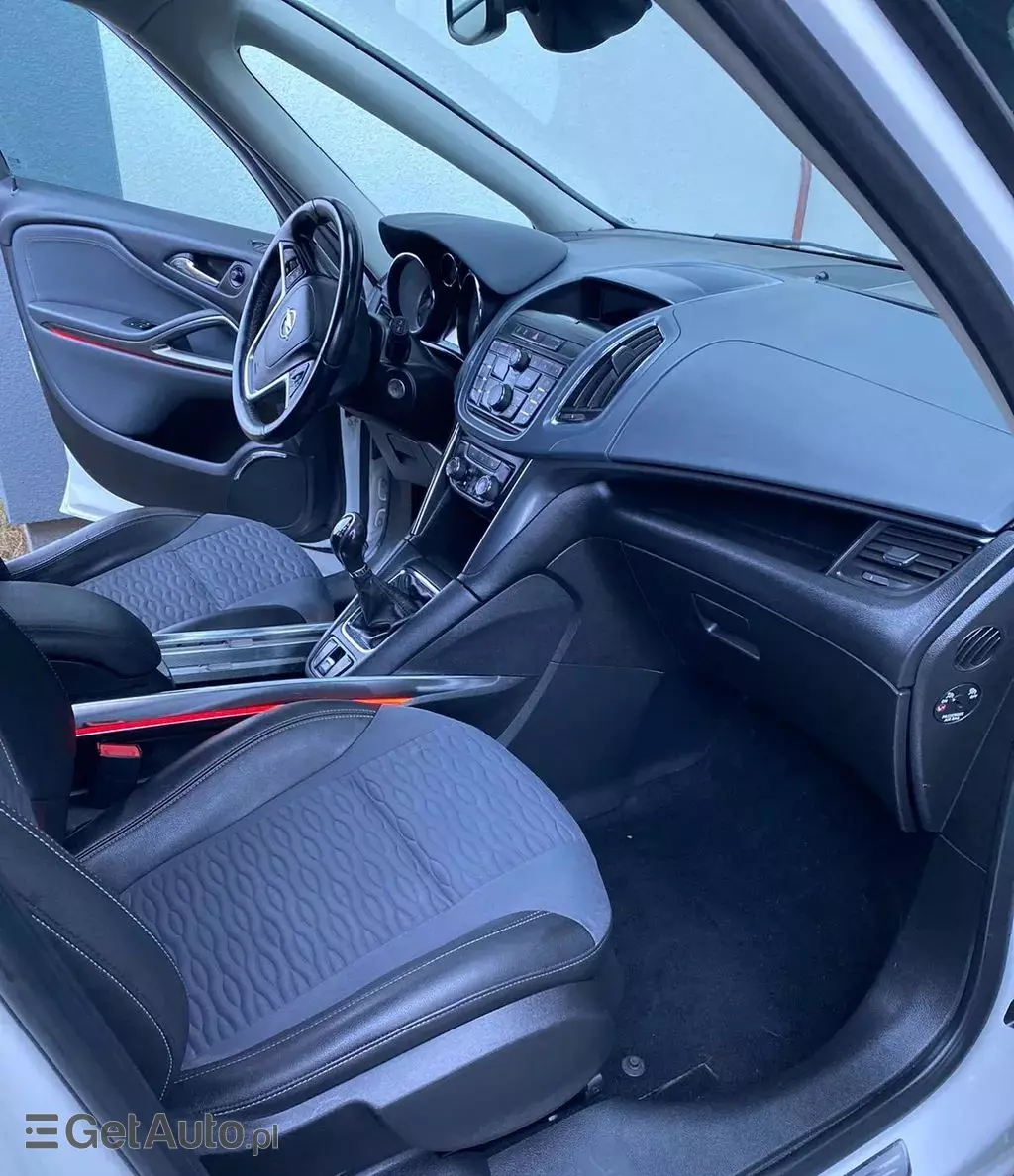 OPEL Zafira 