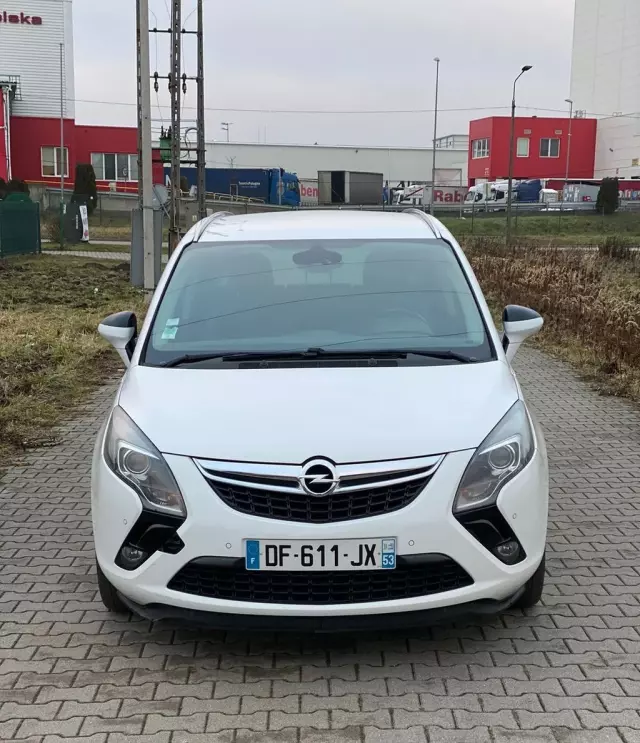 OPEL Zafira 