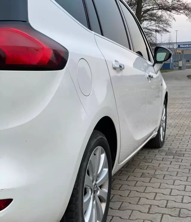 OPEL Zafira 