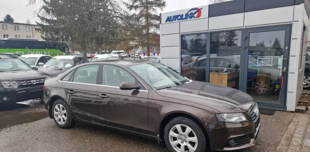 AUDI A4 1.8 TFSI (160 KM)