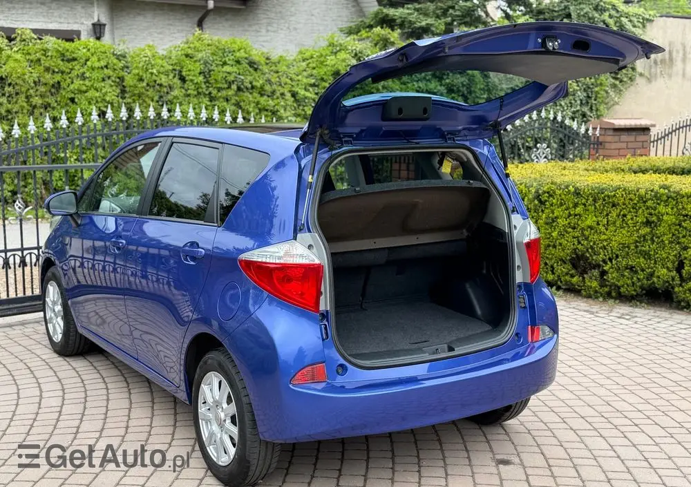 TOYOTA Verso S 1.33 Active MS