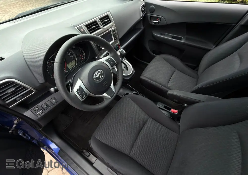 TOYOTA Verso S 1.33 Active MS