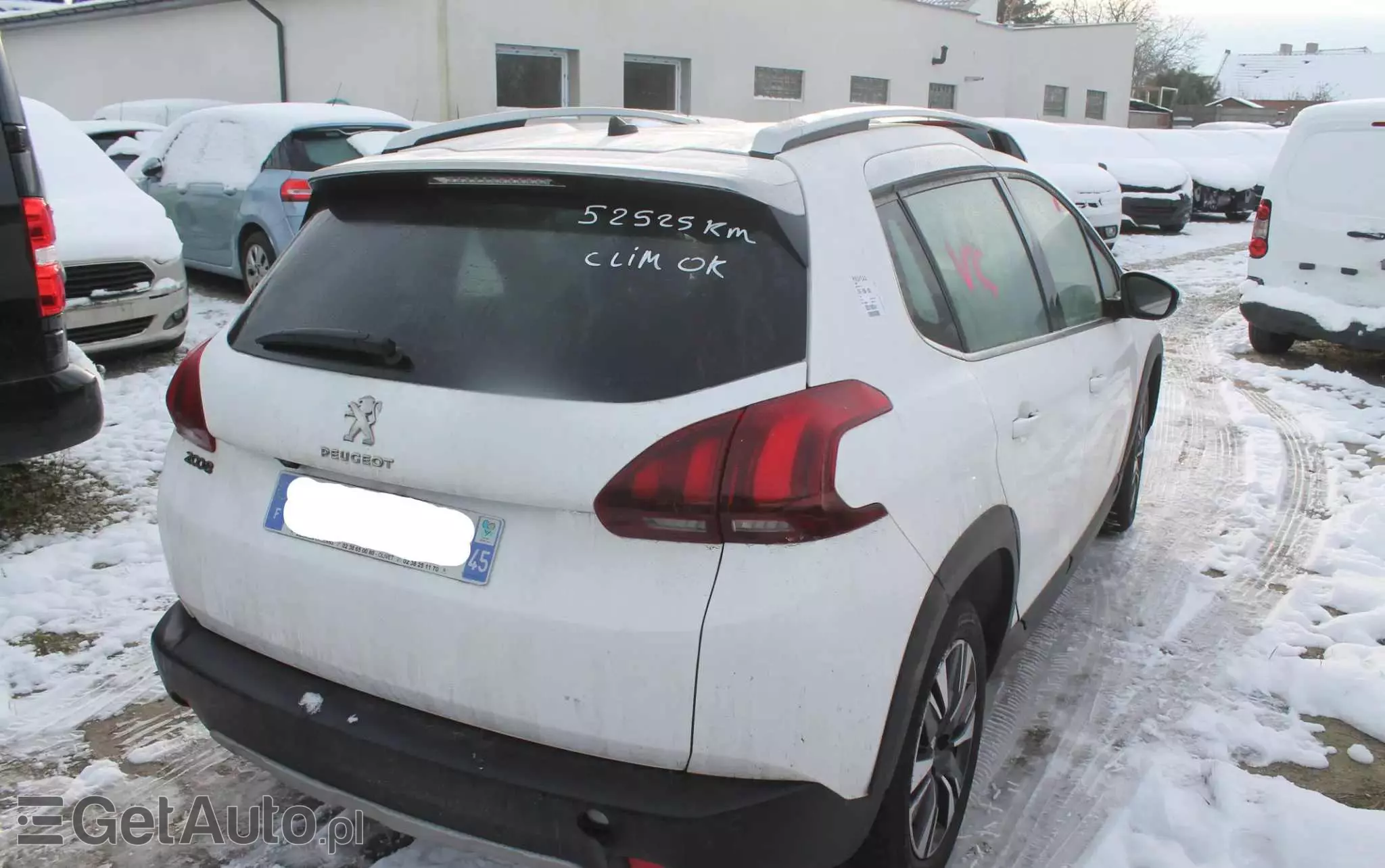 PEUGEOT 2008 