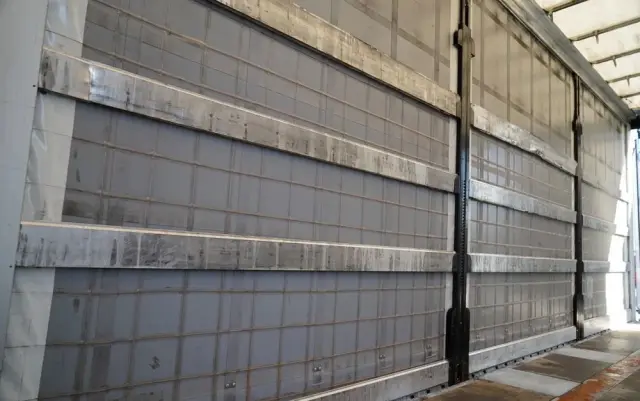 MERCEDES-BENZ ACTROS 2545 / ZESTAW TANDEM 120 M3 / PRZEJAZDOWY / GIGA SPACE / 2020 - 