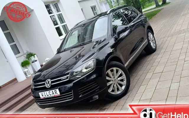 VOLKSWAGEN Touareg 