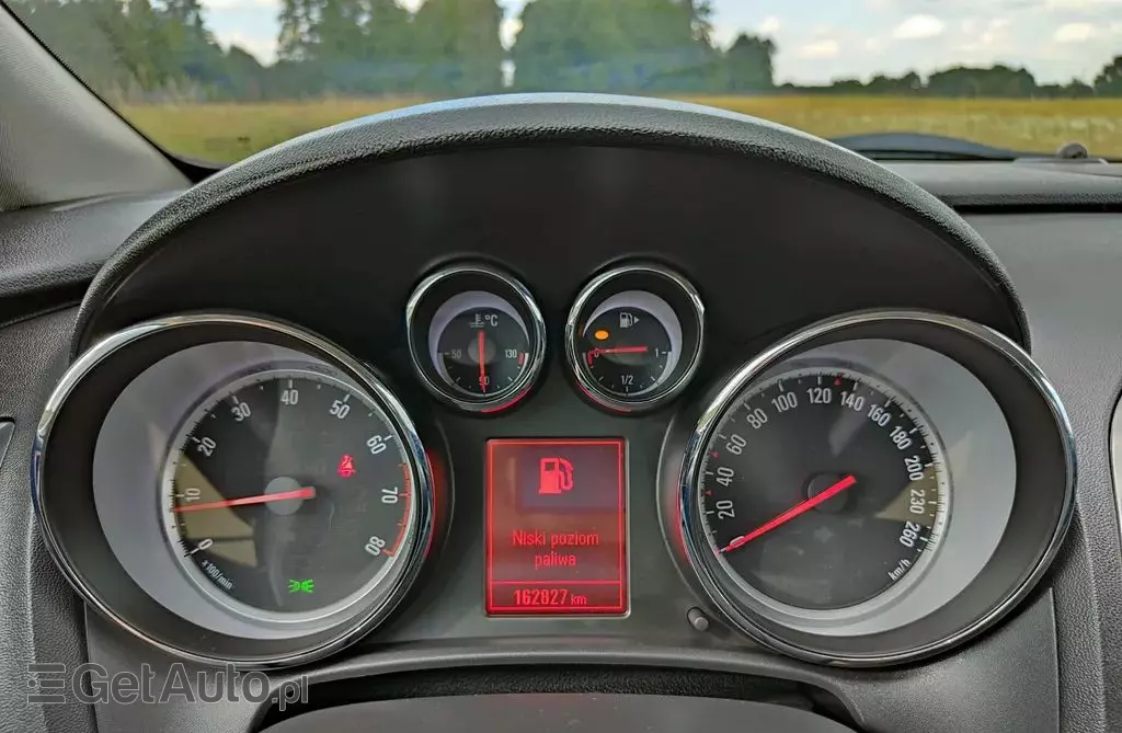 OPEL Astra 1.4 Turbo (140 KM)