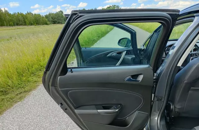 OPEL Astra 1.4 Turbo (140 KM)