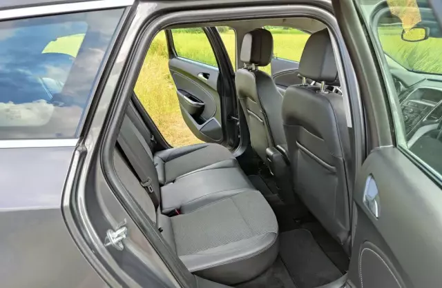 OPEL Astra 1.4 Turbo (140 KM)