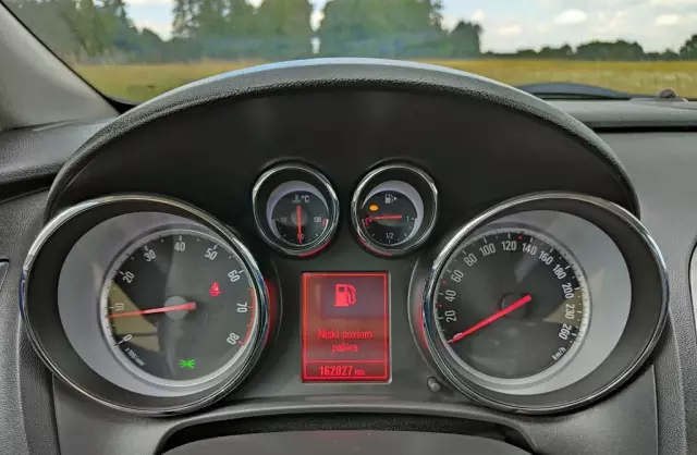 OPEL Astra 1.4 Turbo (140 KM)