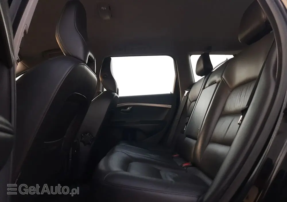 VOLVO V70 D3 Geartronic Summum