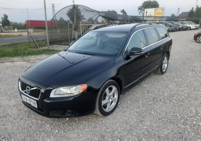 VOLVO V70 D3 Geartronic Summum
