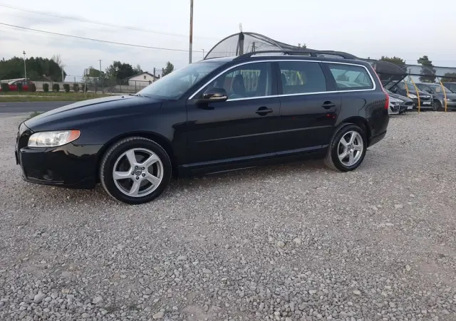 VOLVO V70 D3 Geartronic Summum