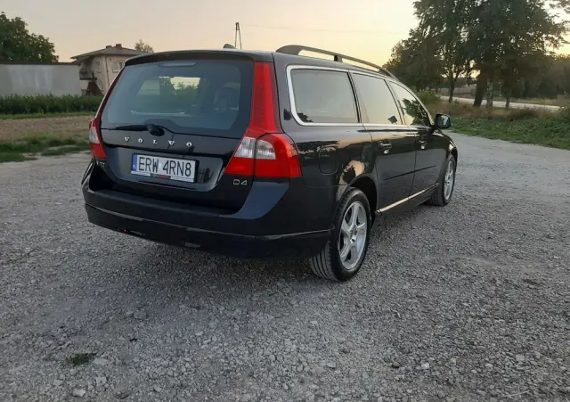 VOLVO V70 D3 Geartronic Summum
