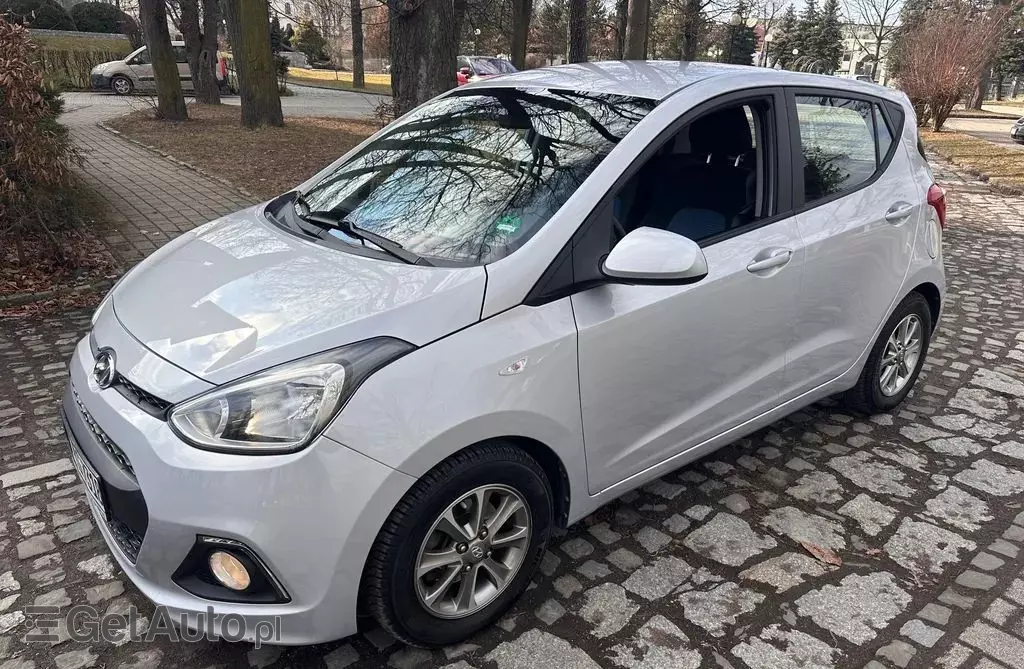 HYUNDAI I10 