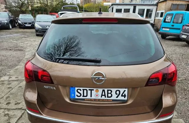 OPEL Astra 