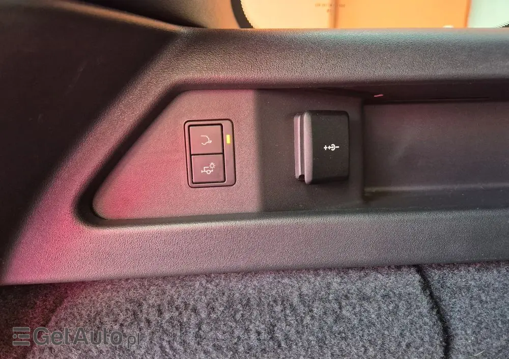 LAND ROVER Discovery Sport D150