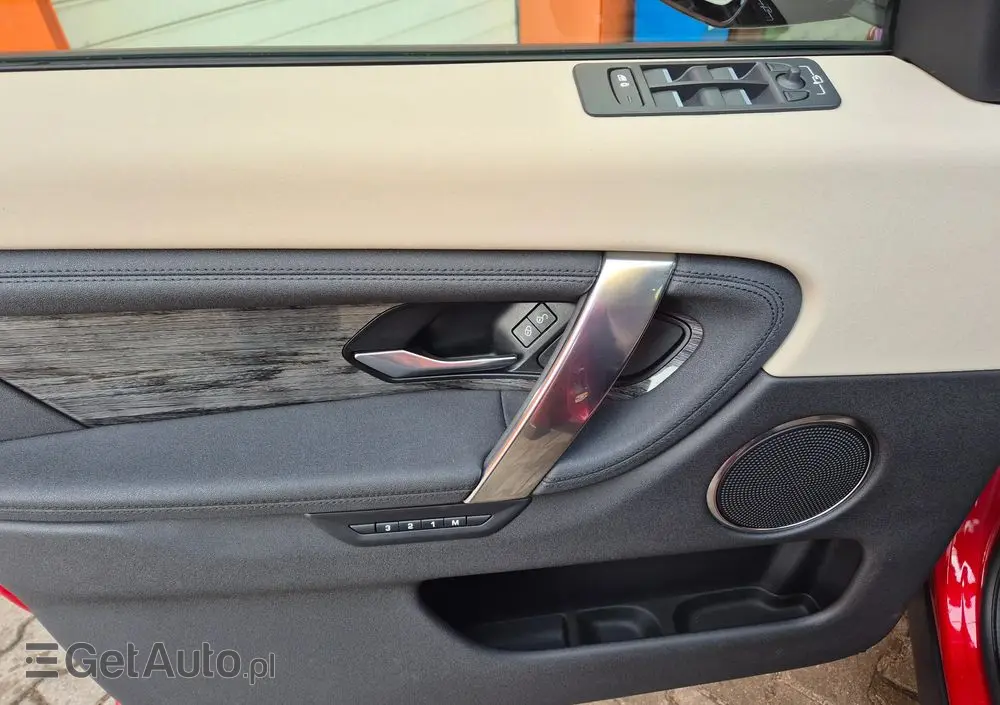 LAND ROVER Discovery Sport D150